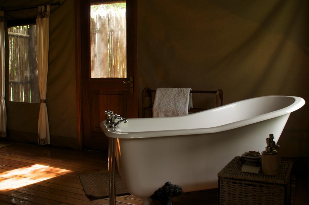 Royal Tree Lodge Maun Phòng bức ảnh