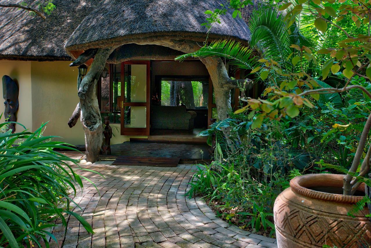 Royal Tree Lodge Maun Ngoại thất bức ảnh