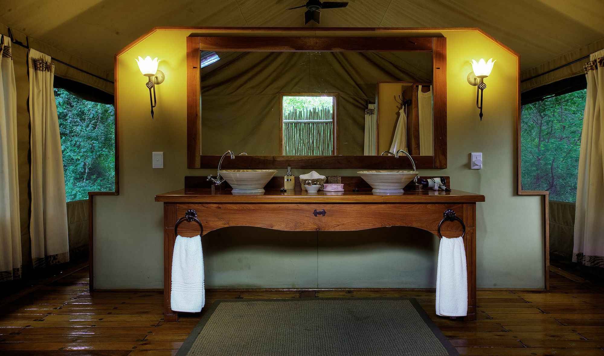 Royal Tree Lodge Maun Ngoại thất bức ảnh